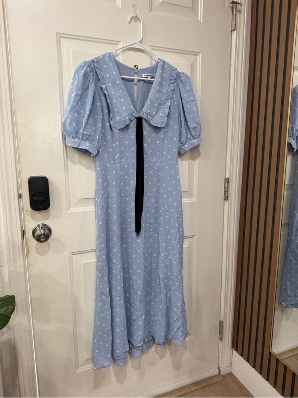 New Reformation Blue Puff-Sleeve Polka Dot Midi Dress with Bow size 10 - Picture 2 of 2